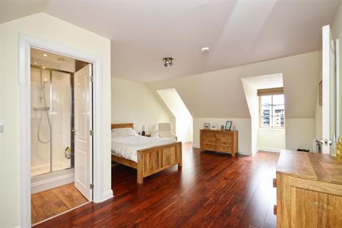 3 bedroom duplex for sale, Lower Burlington Road, Bristol BS20