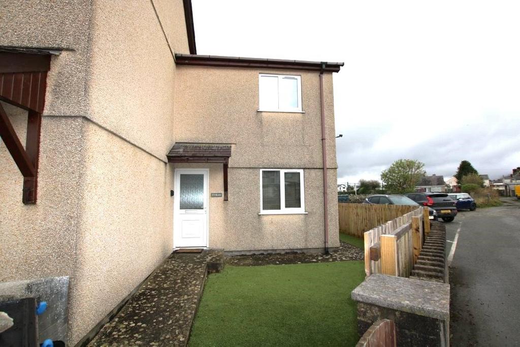 Cefn Elan, Llanrug, Caernarfon, LL55 2 bed semidetached house for sale