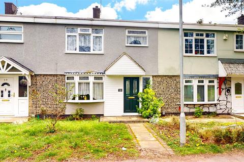 3 bedroom terraced house for sale, Fairsted, Basildon, Essex, SS14