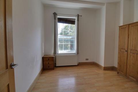 4 bedroom apartment to rent, Crowndale Road, London, NW1