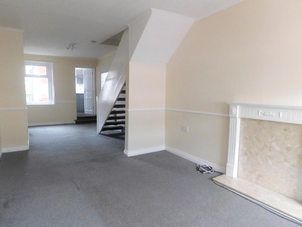 Thomas Street, Ryhope SR2 2 bed terraced house £475 pcm (£110 pw)