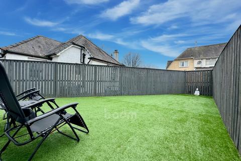 12 Eastern Crescent, Kilbirnie, KA25 6JH