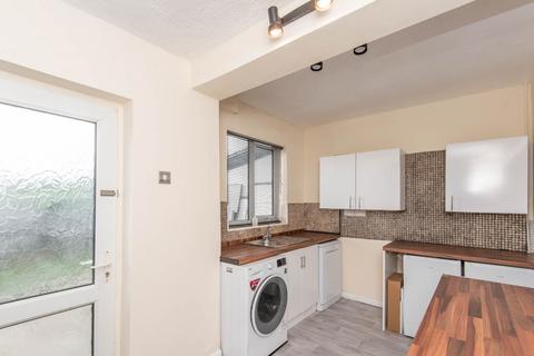 30 Williamthorpe Close, North Wingfield, Chesterfield, S42 5NG
