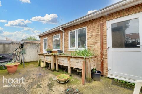 62 Scotts Road, Southall, UB2 5DE