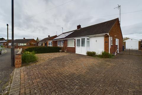2 bedroom semi-detached bungalow to rent, Bramley Road, Mitton, Tewkesbury, GL20