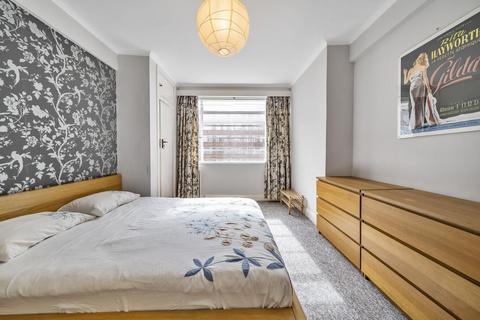 1 bedroom flat for sale, Balham High Road, Balham