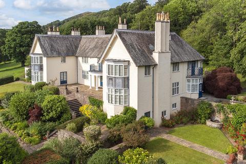 8 bedroom country house for sale, Jubilee Drive Malvern, Worcestershire, WR13 6DW