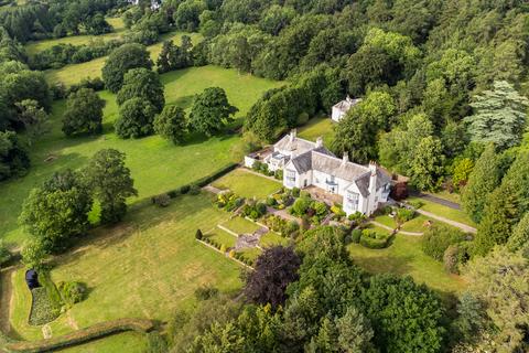 8 bedroom country house for sale, Jubilee Drive Malvern, Worcestershire, WR13 6DW