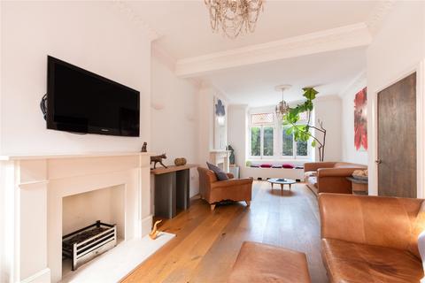 22 Constantine Road, London, NW3 2NG
