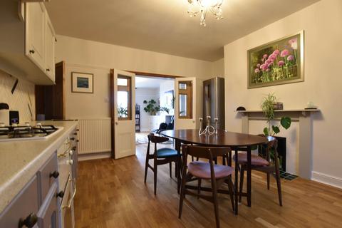 3 bedroom flat to rent, Wells Road, Malvern