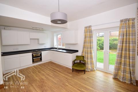 3 bedroom house for sale, Holmefield Road, Lytham St Annes, FY8 1JX