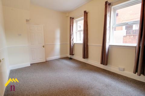 3 bedroom end of terrace house for sale, Royston Avenue, Doncaster DN5