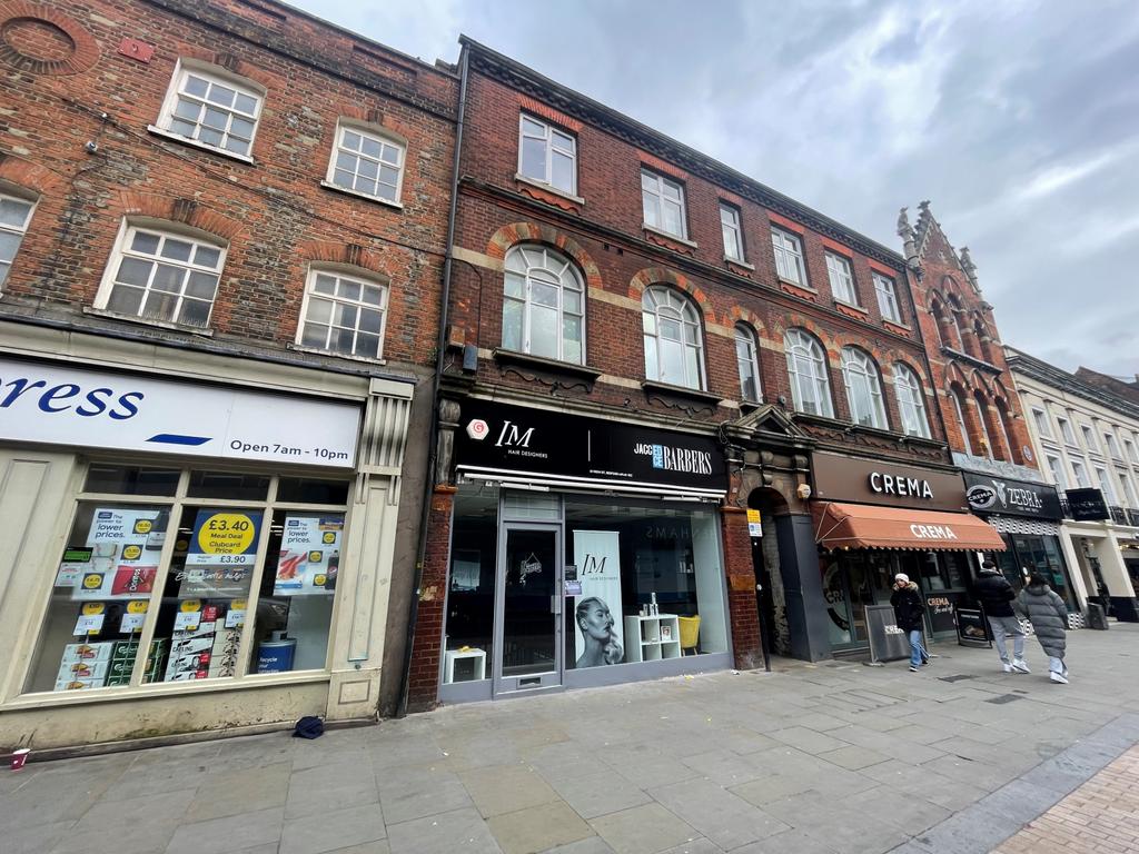 Mixed Use Investment   Bedford High Street