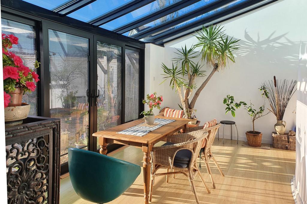 Summer Room