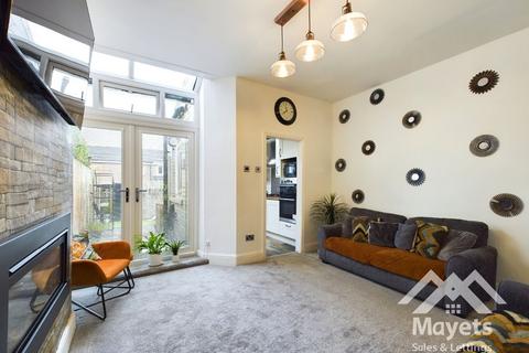 379 Audley Range, Blackburn, BB1 1UD