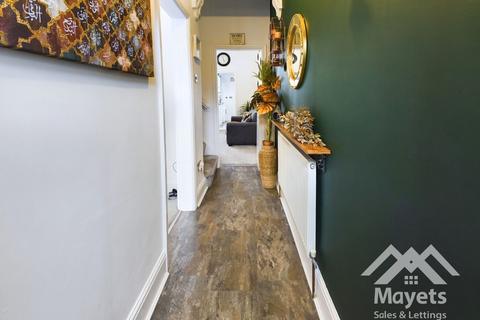 379 Audley Range, Blackburn, BB1 1UD