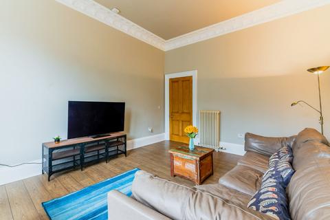 2 bedroom flat for sale, Elm Row, Leith, Edinburgh, EH7