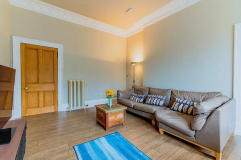 56 Elm Row, Edinburgh, EH7 4AQ