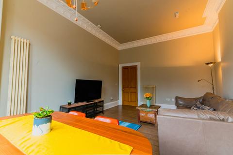 56 Elm Row, Edinburgh, EH7 4AQ