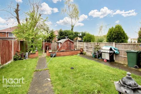 3 bedroom semi-detached house for sale, Rowena Drive, Scawsby, Doncaster