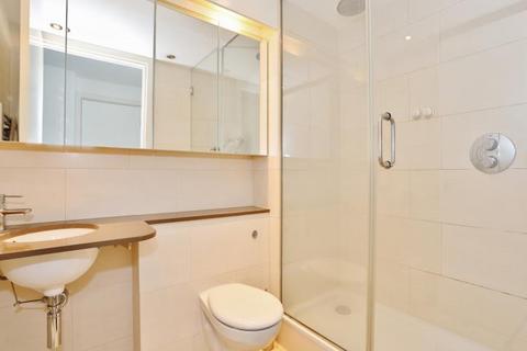 1 bedroom apartment to rent, , Western Gateway, London, E16