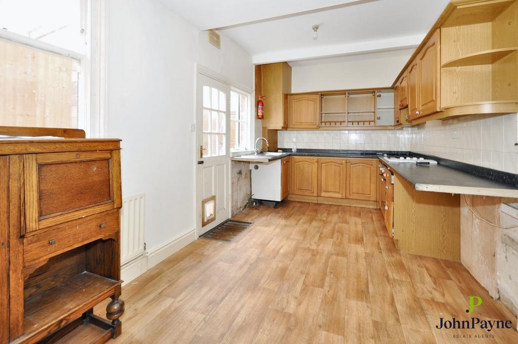 Kitchen/B Room