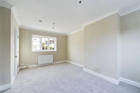 27 Admiral Seymour Road, London, SE9 1SN
