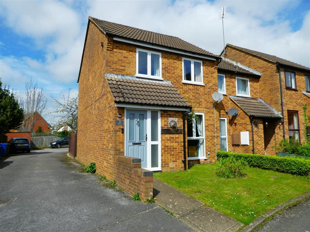 Talbot Close, Banbury 3 bed end of terrace house for sale £279,950