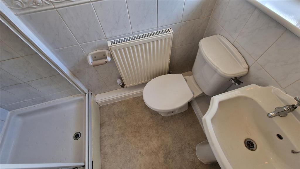 En Suite Shower Room