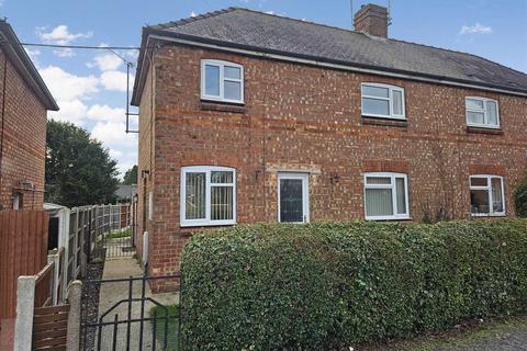 3 bedroom semi-detached house to rent, Heckington NG34