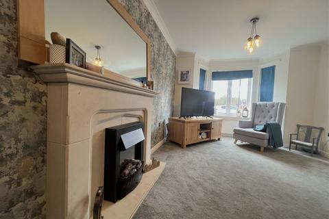 4 bedroom detached house for sale, Newton Gardens, Chapeltown, Sheffield, S35 2YW