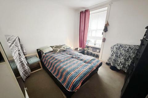 1 bedroom ground floor flat for sale, Halmyre Street, Flat 2, Tenanted Investment, Edinburgh EH6