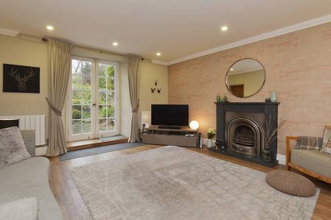 2 bedroom flat for sale, 9A Bellevue Terrace, New Town, Edinburgh, EH7 4DT
