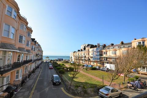 1 bedroom flat to rent, Bedford Square, Brighton, BN1