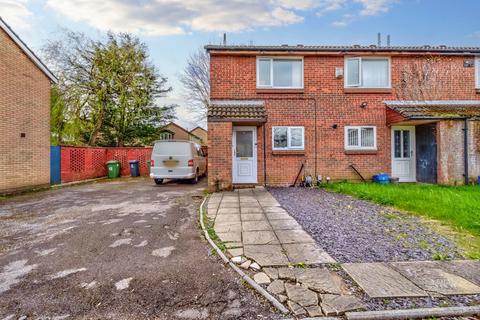 2 bedroom end of terrace house for sale, Fairview Close, St. Mellons, Cardiff. CF3