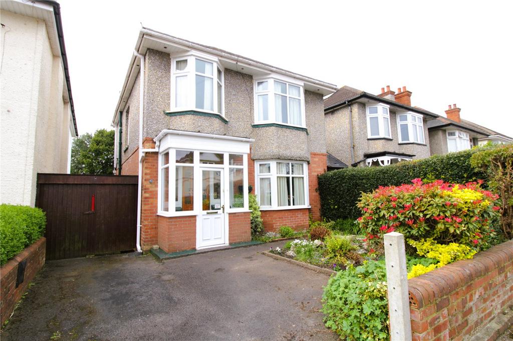 Gresham Road, Bournemouth, BH9 3 bed detached house for sale £399,950