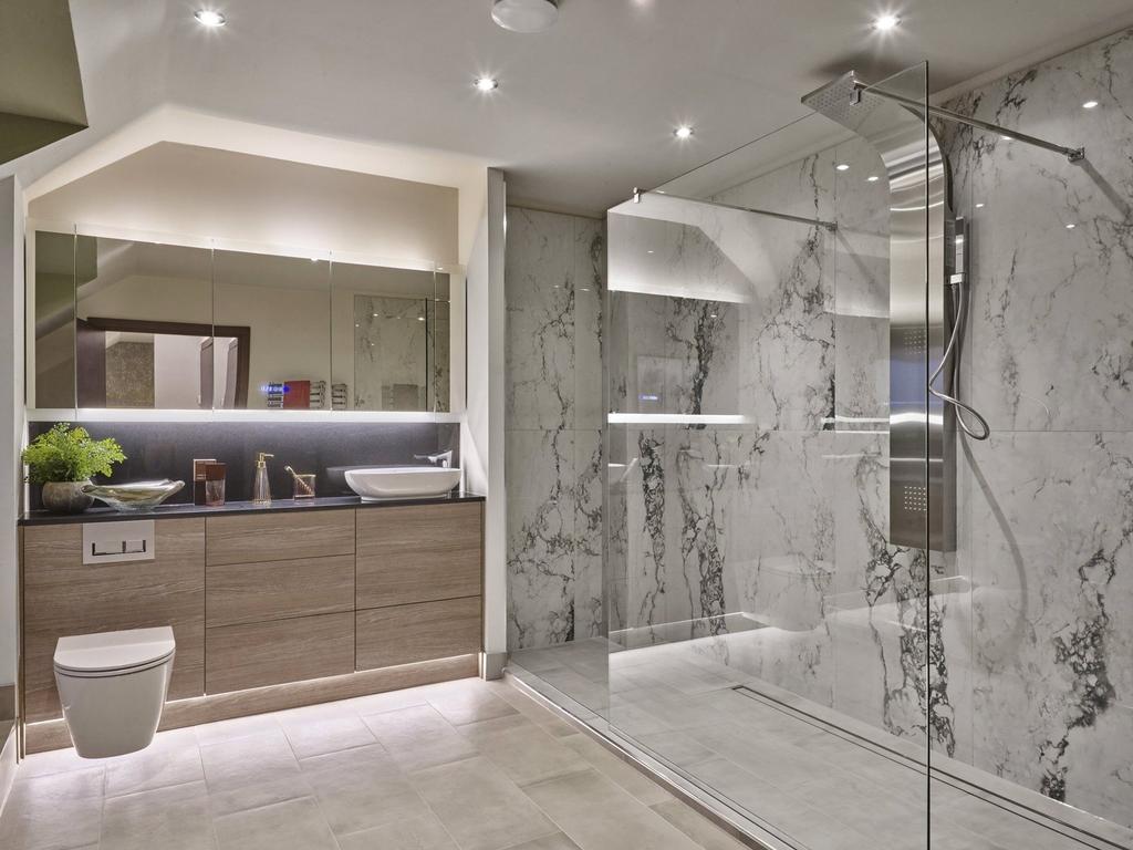 Example En Suite