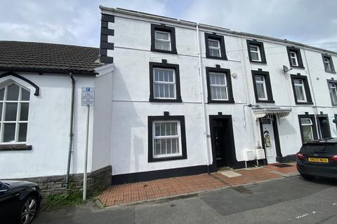 3 bedroom townhouse for sale, Swansea Road, Llangyfelach, Swansea, City And County of Swansea.
