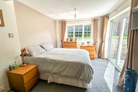 15 Waterside Park, Portishead, Bristol, BS20 8LL