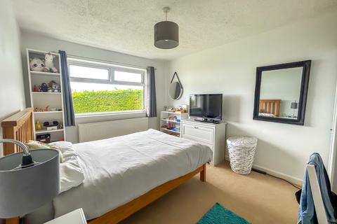 15 Waterside Park, Portishead, Bristol, BS20 8LL