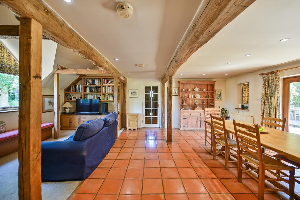 Family/Breakfast Rm