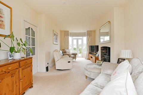 49 Crawshaw Grove, Sheffield, S8 7EA