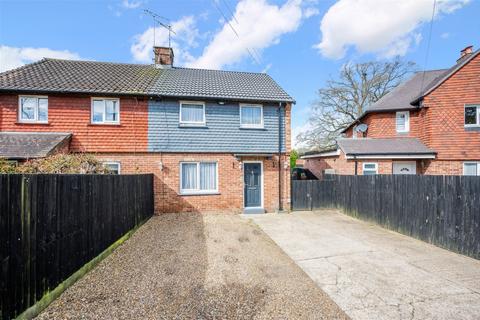 2 bedroom semi-detached house for sale, Drivers Mead, Lingfield RH7