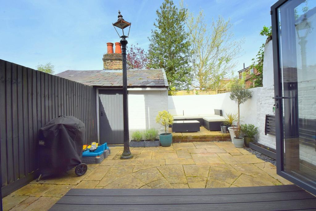 Courtyard Garden