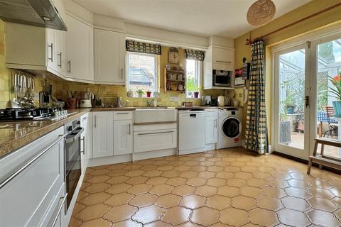 5 bedroom semi-detached house for sale, Forester Road, Bath