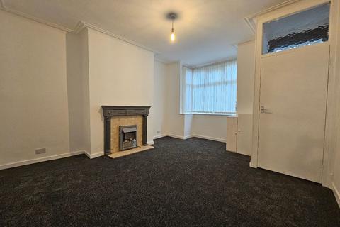 2 bedroom terraced house to rent, Rushey Fold Lane, Bolton