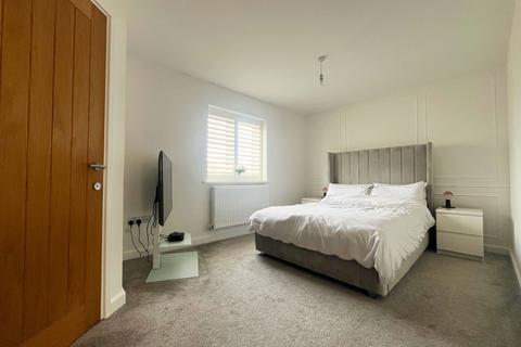 3 bedroom semi-detached house for sale, Field Avenue, Terrington St. Clement