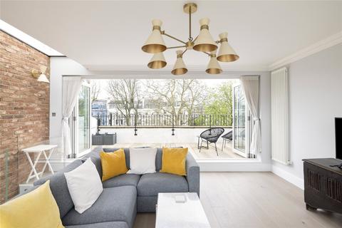 2 bedroom penthouse to rent, Ladbroke Gardens, Notting Hill, W11