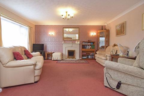 4 bedroom detached bungalow for sale, Beverley Way, King's Lynn PE34