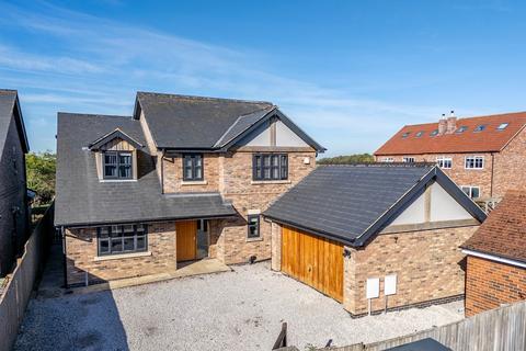 undefined, Warwick Close, Pocklington